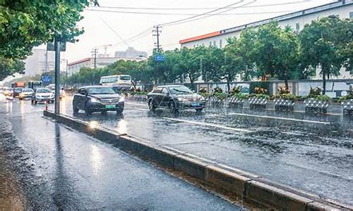 上海今日天气下雨时段是几点_上海今日天气下雨时段是几点钟