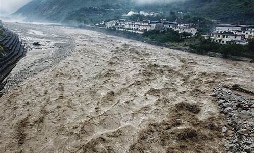 四川特大暴雨最新消息_四川特大暴雨最新消息今天